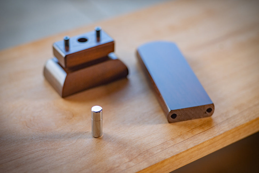 納骨できる手元供養のお位牌「朋 -とも-」